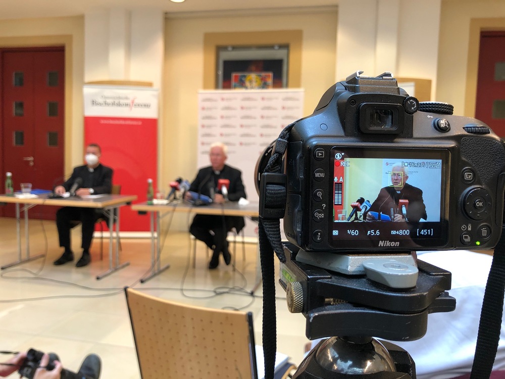 Pressekonferenz zur Herbstvollversammlung der Bischofskonferenz am 13.11.2020 / Kathpress / Henning Klingen