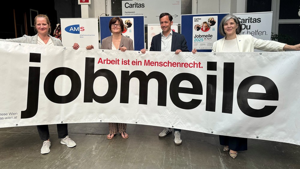 Caritas eröffnete 14. Jobmeile in Wien / Jutta Steiner/Kathpress Caritas eröffnete 14. Jobmeile in Wien: 'Arbeit ist ein Menschenrecht'