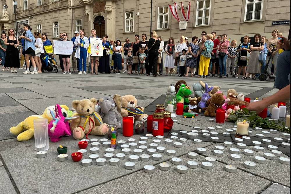 Ukrainische Kundgebung am Wiener Stephansplatz nach russischem Angriff auf Kiew vom 8. Juli 2024 / Michael Landau