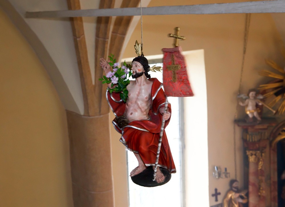 'Engelaufziehen' in Steinbichl / Anton Wieser Christi Himmelfahrt: Gottesdienste und gelebtes Brauchtum