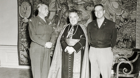 kreuz und quer: 'Hitlers J?nger und Gottes Hirten', Auch wenn die katholische Kirche ?sterreichs heftig unter der Verfolgung durch das NS-Regime zu leiden hatte: Bereits in der unmittelbaren Nachkriegszeit machten sich die Bisch?fe f?r ehemalige Nati
