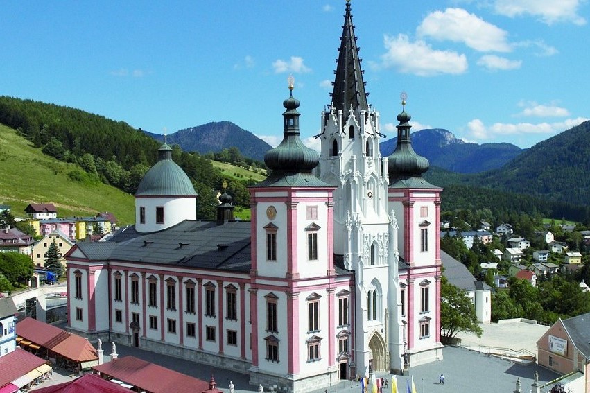 Mehr als 3.000 jugendliche Pilger in Mariazell